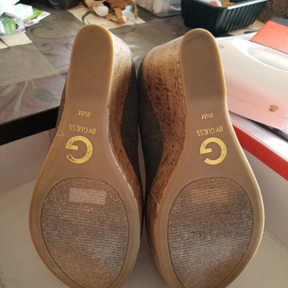 Guess Wedge Platform Heals in Size 9 1/2 M - Picture 6 of 13